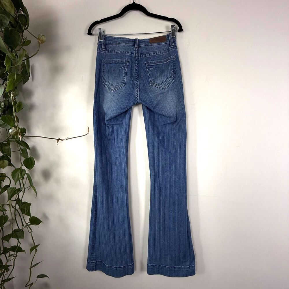 Rock & Roll Cowgirl Flare Jeans Low Mid 8" Rise | Textured Striped Y2K Style, 24 - Picture 4 of 12